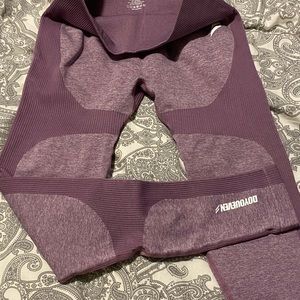 Authentic DOYOUEVEN Impact Seamless Leggings